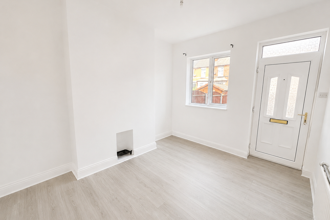 164, Normanton photo 2