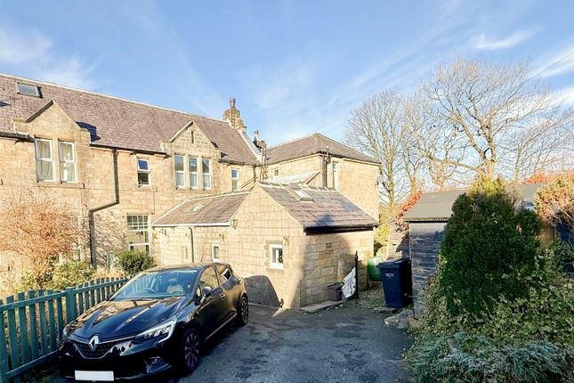 4, Stoodley Grange, Todmorden photo 2