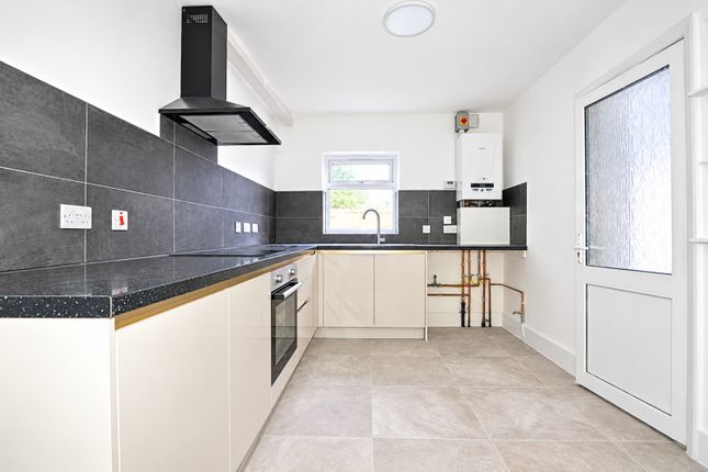 109, Stamford Road, London photo 3