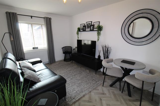 77, Welders Drive, Bolton photo 2