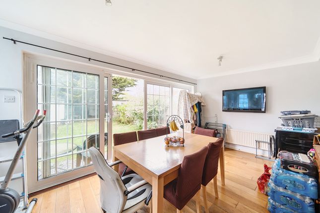 7, Bush Hill Road, Middlesex photo 3