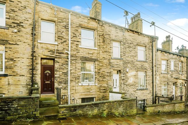 Thumbnail Terraced house for sale in Cleveland Avenue, Halifax