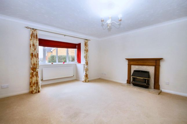 4, Tantree Way, Northampton photo 3