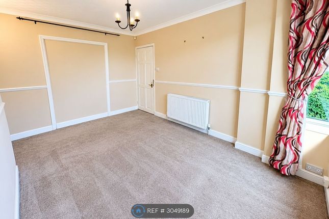 Lilac Grove, Beeston, Nottingham photo 4