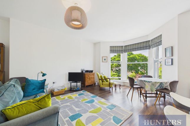 Apartment 4, 8, Esplanade Gardens, Scarborough photo 2