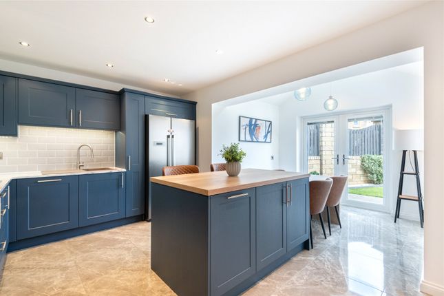 27, Rosemount Grove, Fife photo 3