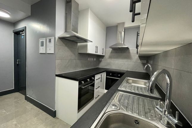 29 Hartland Drive, Ruislip, Middlesex, Hartland Drive, Ruislip photo 4
