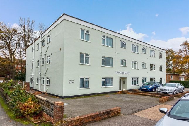 Thumbnail Flat for sale in Bruce Avenue, Worthing