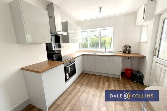 29, Waterhead Road, Stoke on Trent photo 3