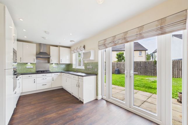 16 Loaningdale Avenue, Biggar photo 3