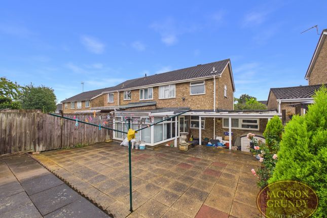 13, East Mead Court, Northampton photo 2