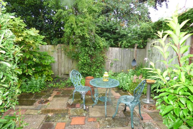 3 Bed Property For Sale In Lomax Street Greenmount Bury Bl8 Zoopla
