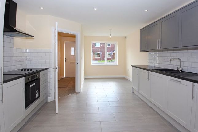7 Rosewood Gardens, Coalport Road, Broseley photo 2