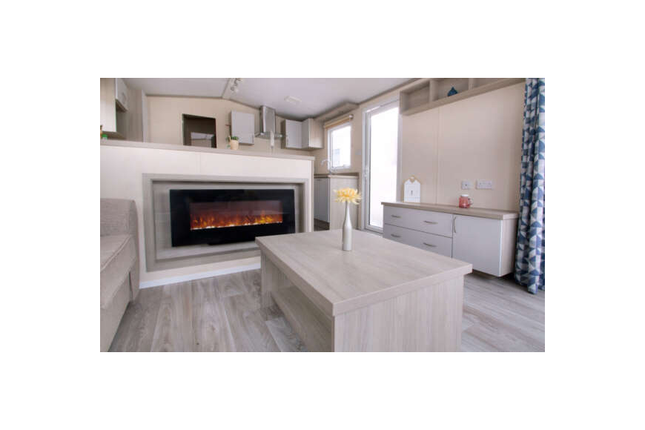 3-bed caravan on Shorefield Country Park (£59,995 - £214,995), Shorefield Road, Milford on Sea, Downton, Lymington, £49,995