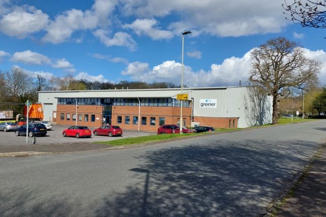 Warehouse to let in Brunel Way, Stonehouse