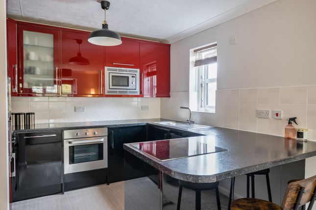 Flat 10, Archers Court, 13A, Nottingham Road, South Croydon photo 3