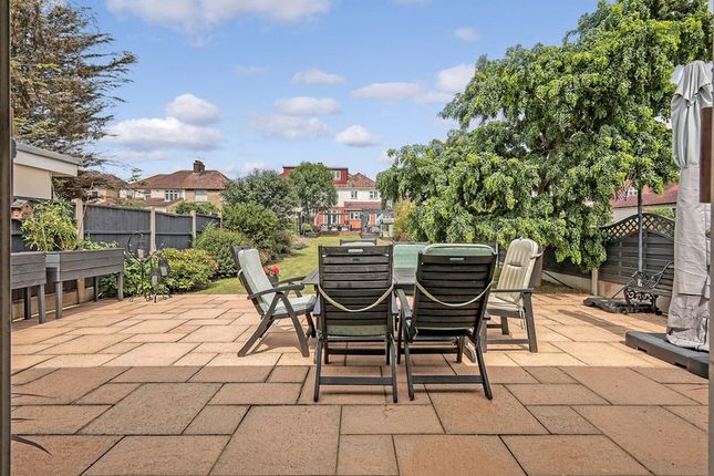 117, Lodge Lane, Grays photo 3