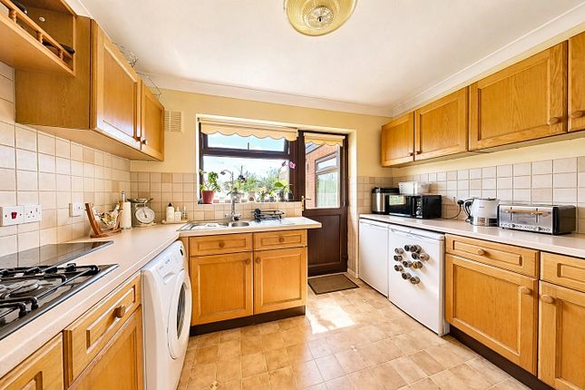 21, Lawrence Gardens, Herne Bay photo 5