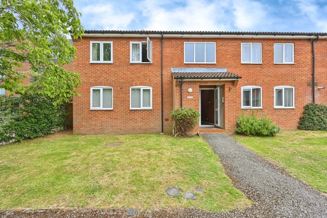 1-bed flat on Burleigh Road, St. Albans AL1, £250,000