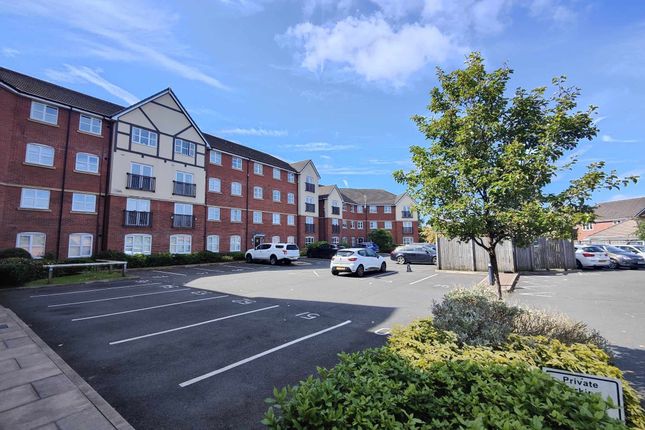 Flat to rent in Abbott Court, Buckshaw Village, Chorley