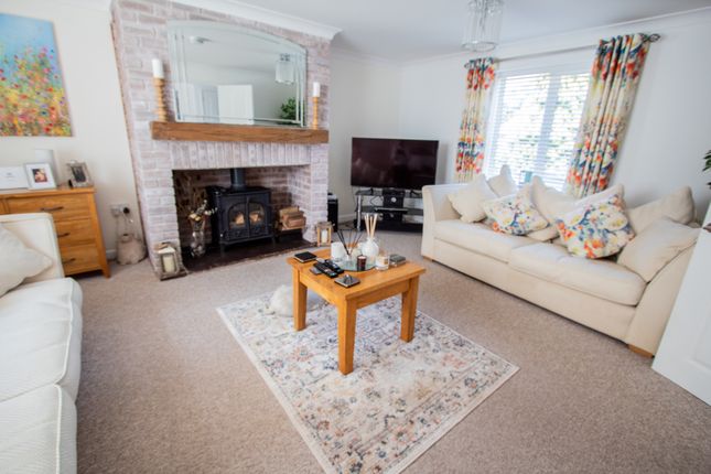 Jasmine Cottage, 6 Henry Lewis Close, Exeter photo 2