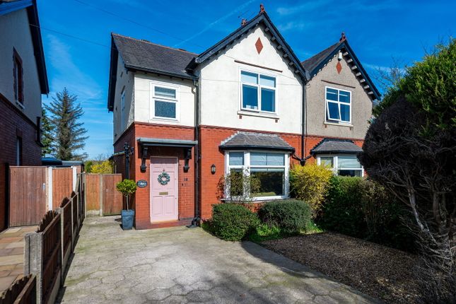 4-bed house on 16, Vicarage Road, Poulton-le-fylde, £475,000