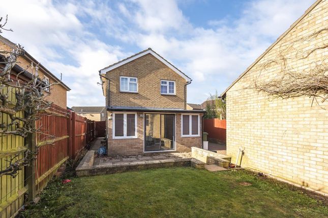 Detached house to rent in Abingdon, Oxford