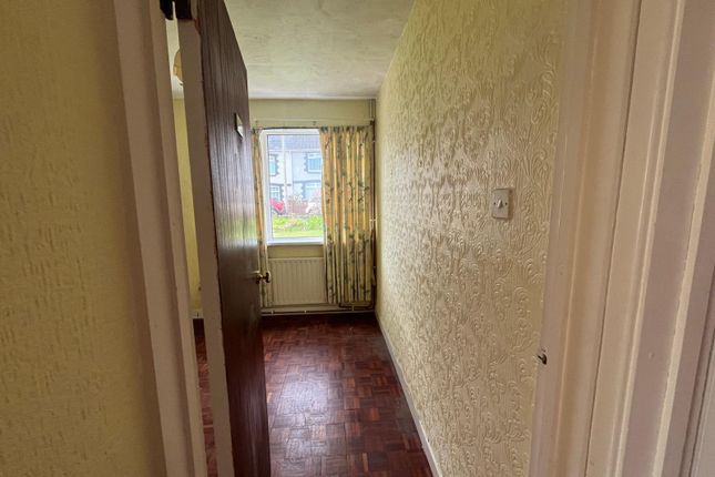 15, Hengoed Road, Penpedairheol photo 4