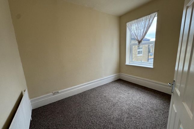 466 High Road Leyton, Leyton photo 2