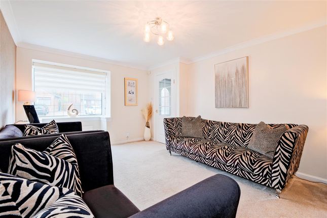 3, James Hamilton Drive, Bellshill photo 4