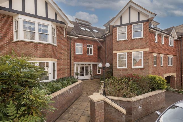 Thumbnail Flat for sale in Townsend Lane, Harpenden