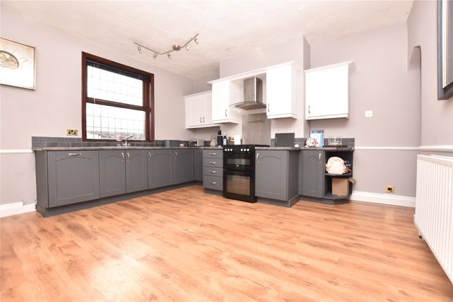 475, Westerton Road, Wakefield photo 3