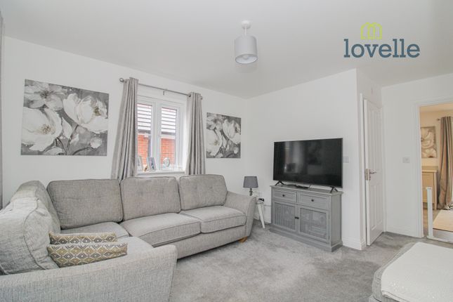 11, Daisy Drive, Laceby photo 3