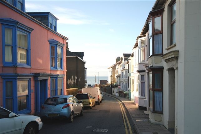 Semi-detached house to rent in Sea View Place, Aberystwyth
