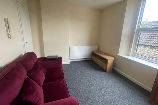 Flat 4, 51, Locking Road, Weston-super-Mare photo 3