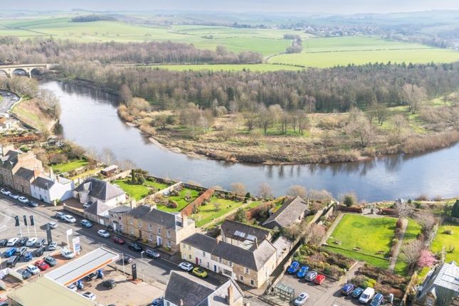 Studio parking on 90 & 94, High Street, Coldstream, £110,000
