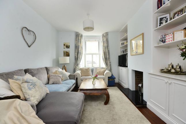 Terraced house to rent in Sudlow Road, Wandsworth, London
