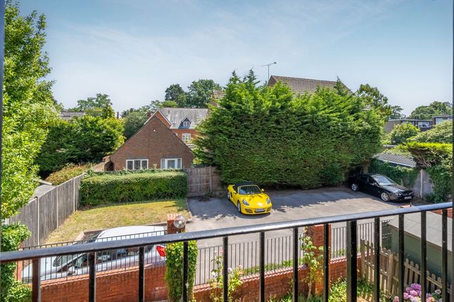 Flat 6, Sunninghill Lodge, Ascot photo 4
