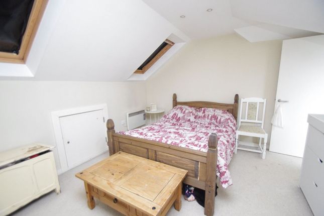 Langley Road, Watford photo 4