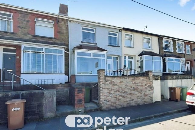 3-bed house on 53, Bargoed, £1,000/mo