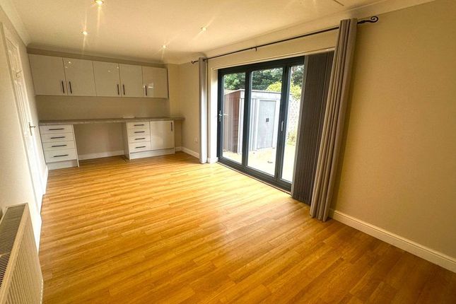 32, Sterling Place, Woodhall Spa photo 5