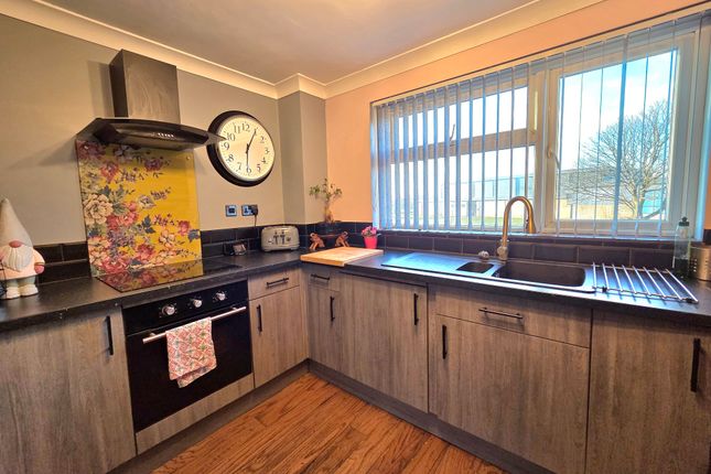 3 Ashurst Court, Tower Close, GOSPORT photo 5