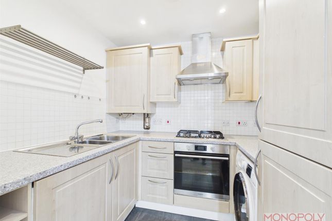 27, Lamberton Drive, Wrexham photo 3