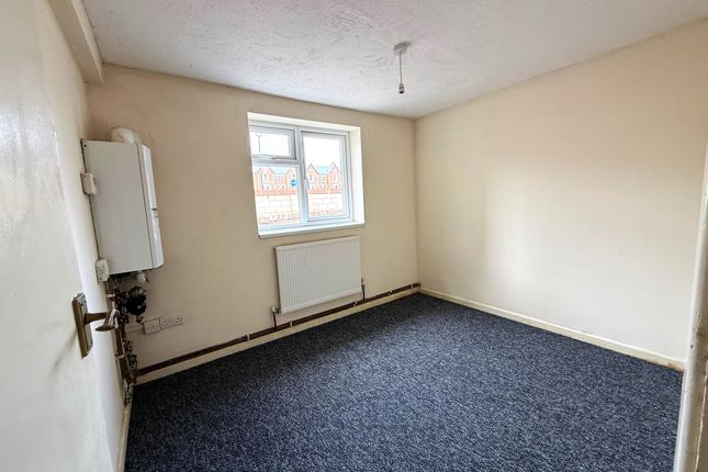 Flat 2, 27 John Street, Rhyl photo 5