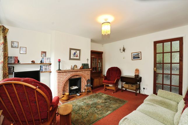 2, Church View, Cheshire photo 2