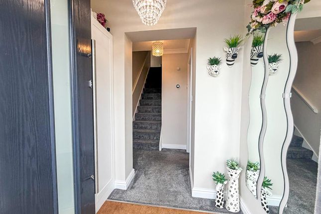 28, Pen Y Cae Avenue, Oswestry photo 5