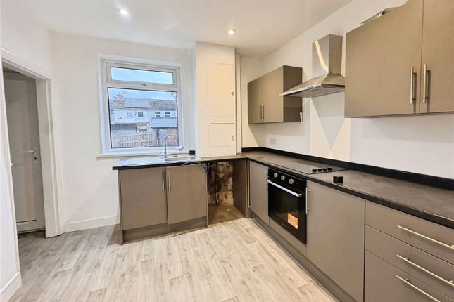 Avenue Road, Doncaster photo 2