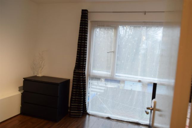 138, Wheatlands, Hounslow photo 4