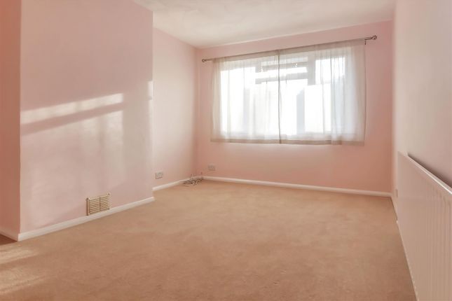 6, Hearnfield Road, Littlehampton photo 3