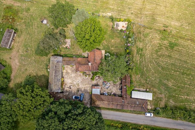 Coldwaltham Farm,, Waltham Park Road, Pulborough photo 4